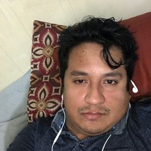 Meet your Posher, Carlos